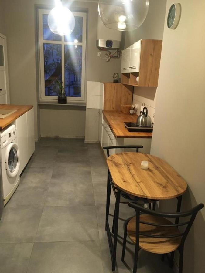 Апартаменты Secret Apartament 4 Познань Экстерьер фото